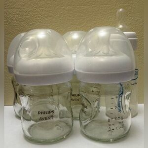 Philips Avent Glass Baby Bottles - 4 oz (set of four)